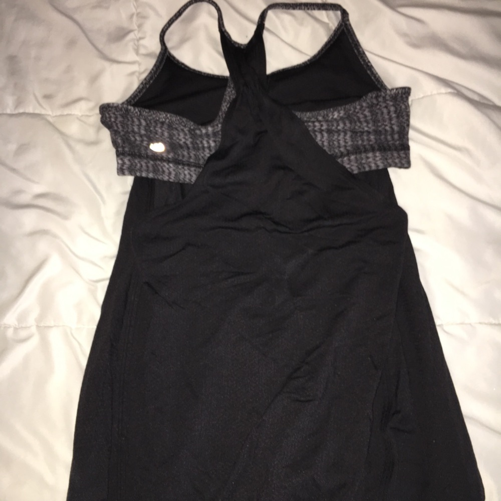 Lululemon No Limits Tank size 6